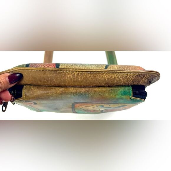 Anuschka Extendable Leather Crossbody Bag - Picture 10 of 16